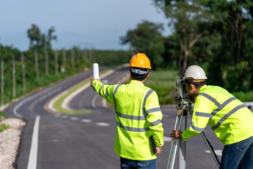 One Industrials Stock Focuses on Distribution Growth with Improved Cash Flow – ALX