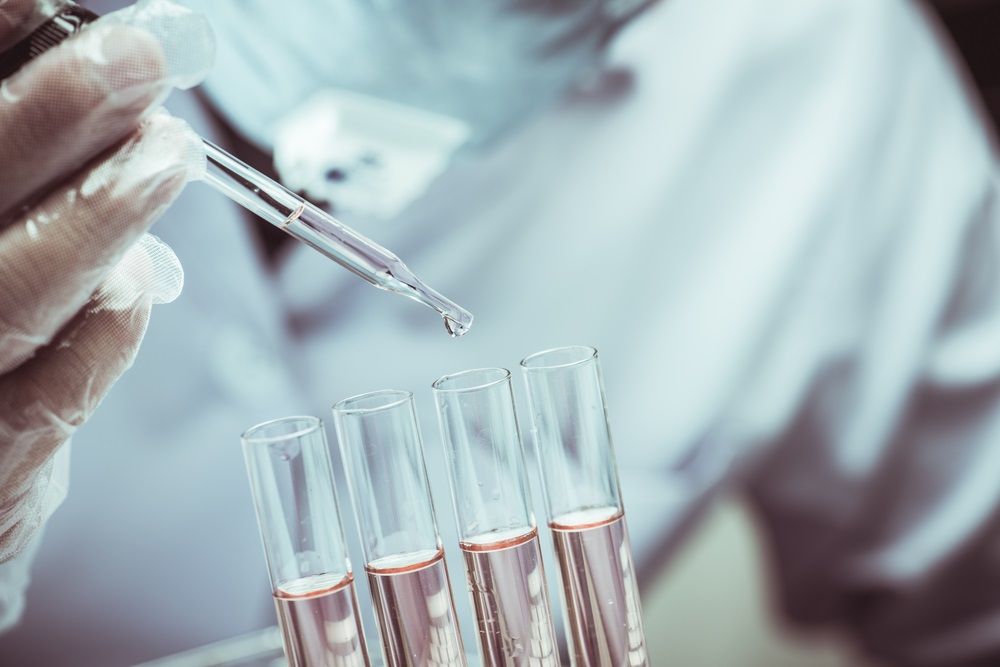 4 US Stocks Under Discussion – UMRX, SHLL, SPAQ, MRO